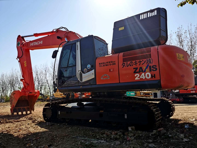 Hitachi ZX240-3 excavator