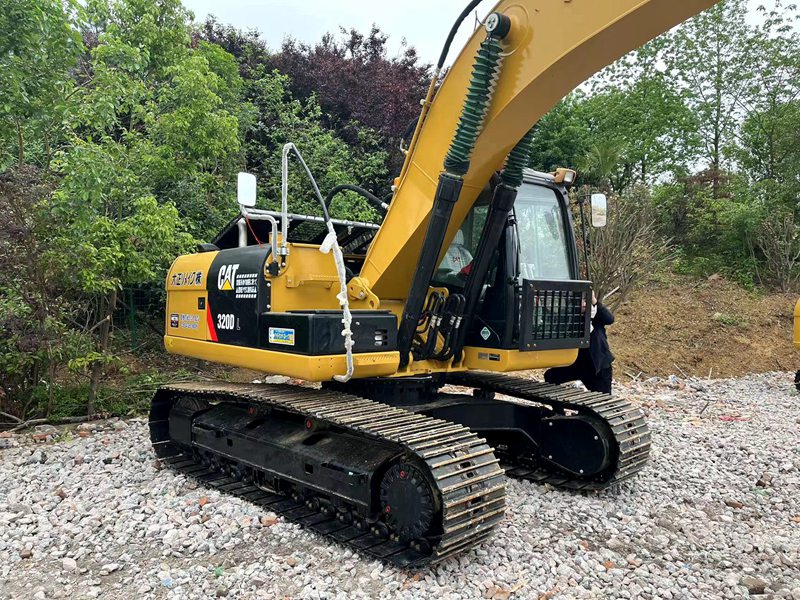 Caterpillar CAT320DL excavator