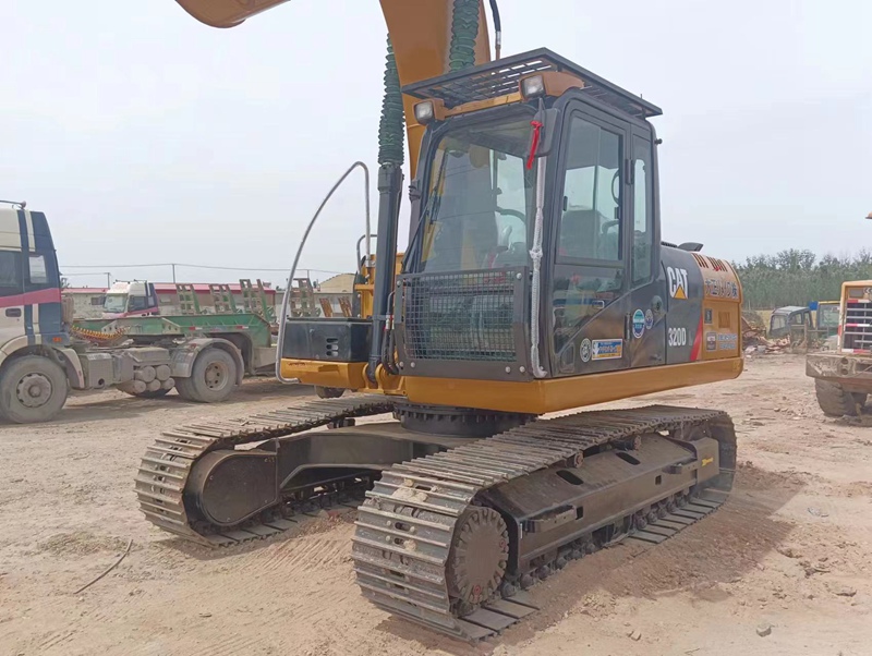 Caterpillar CAT320DL excavator