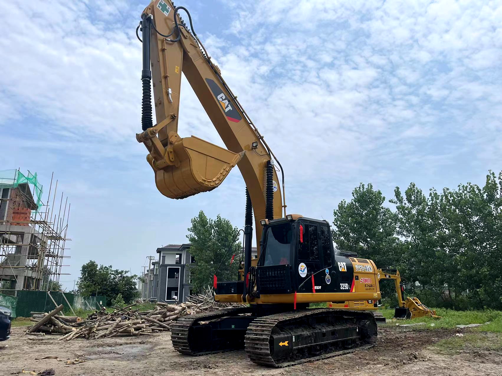 Caterpillar CAT329DL excavator