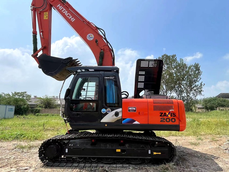 Hitachi ZX200 excavator
