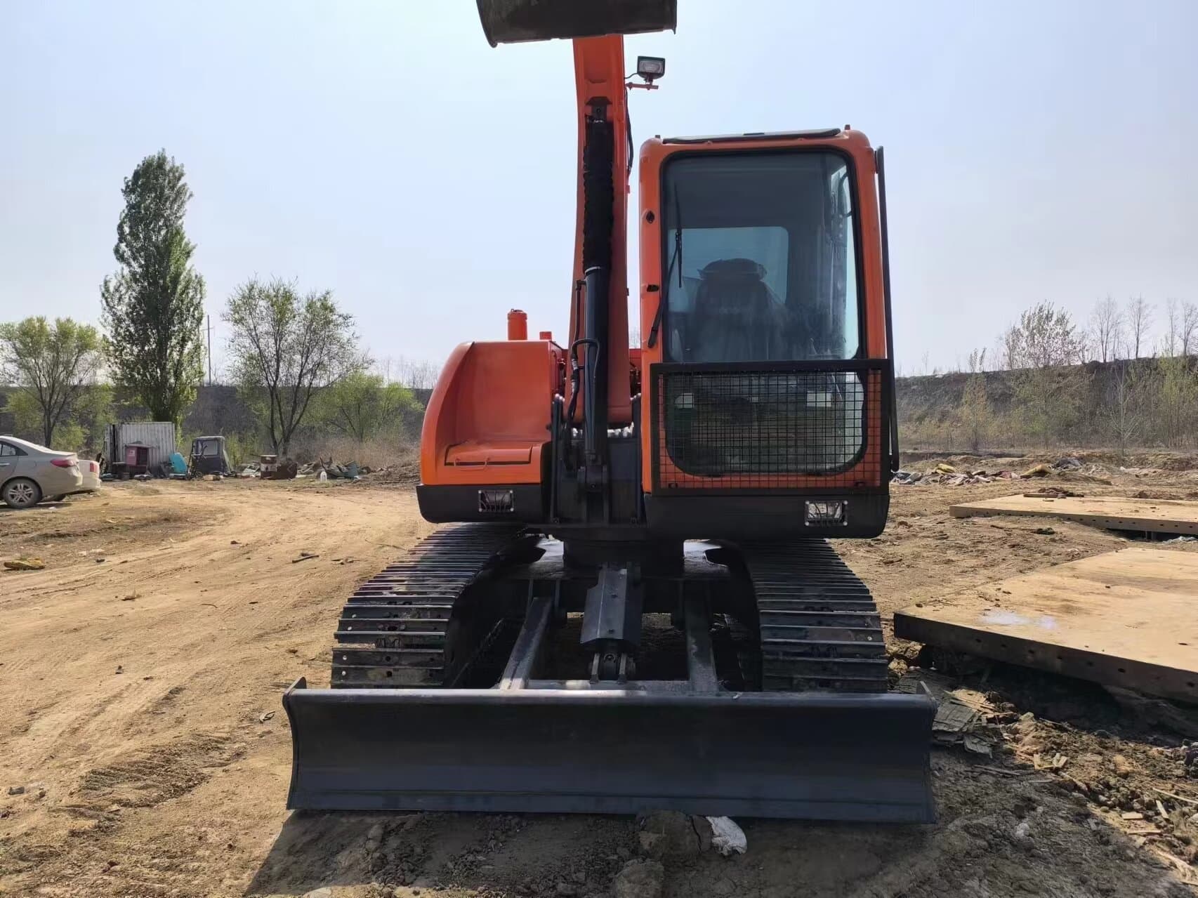 Doosan DX75