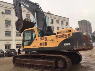 Volvo 460B Excavator